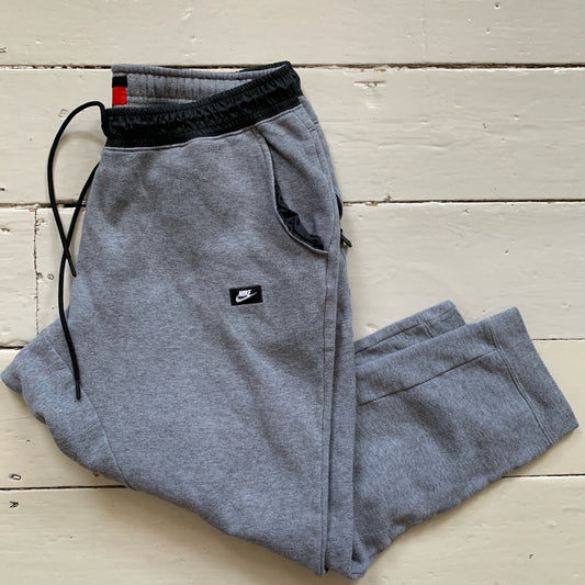 Nike Swoosh Grey Joggers (XL)