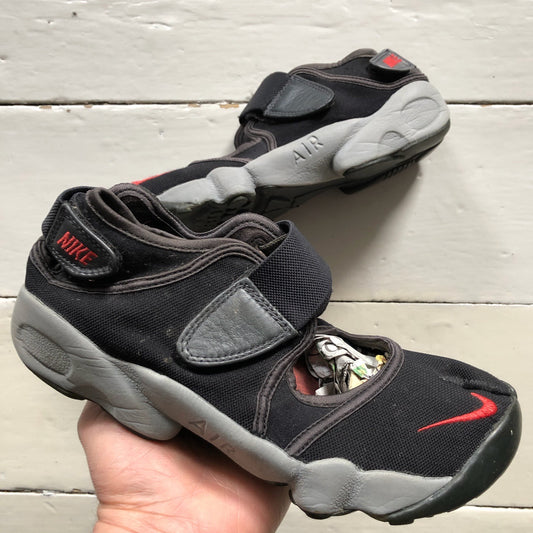 Nike Air Rifts Vintage 2003 (UK 6)