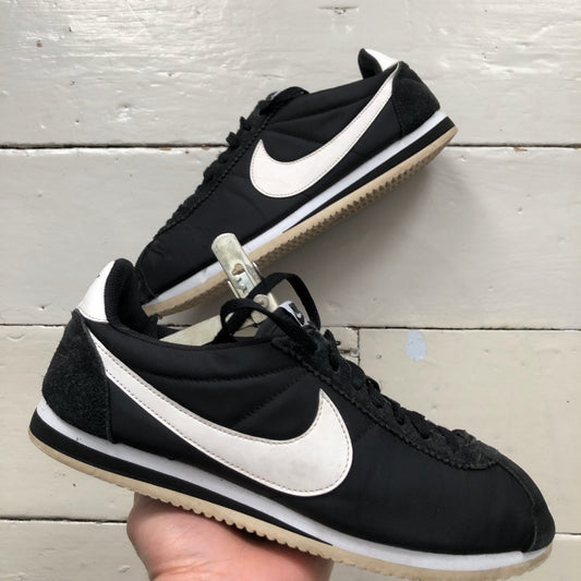 Nike Cortez Black and White (UK 10)