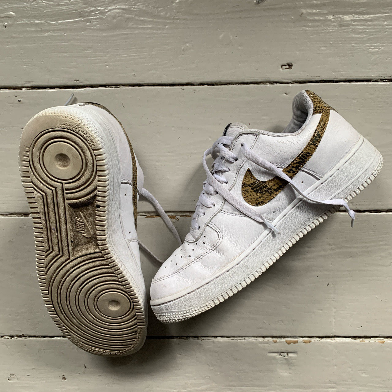 Nike Air Force 1 White Snake Swoosh (UK 9)