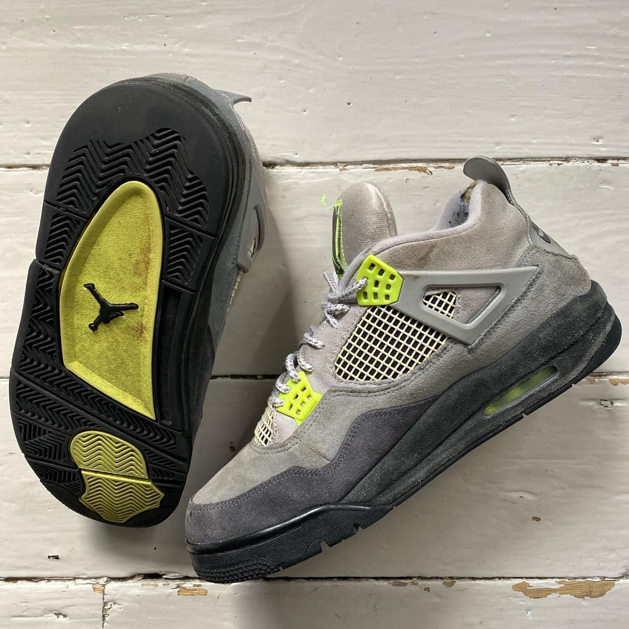 Jordan 4 Neon Grey (UK 11)