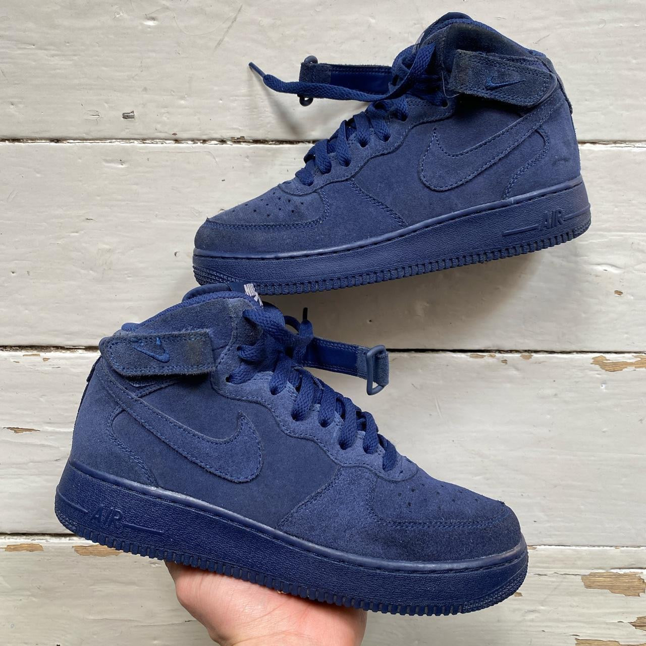 Nike Air Force 1 Mid Navy Suede (UK 6)