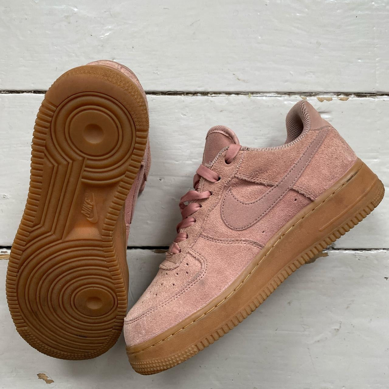 Nike Air Force 1 Suede Pink Gum Sole (UK 5)