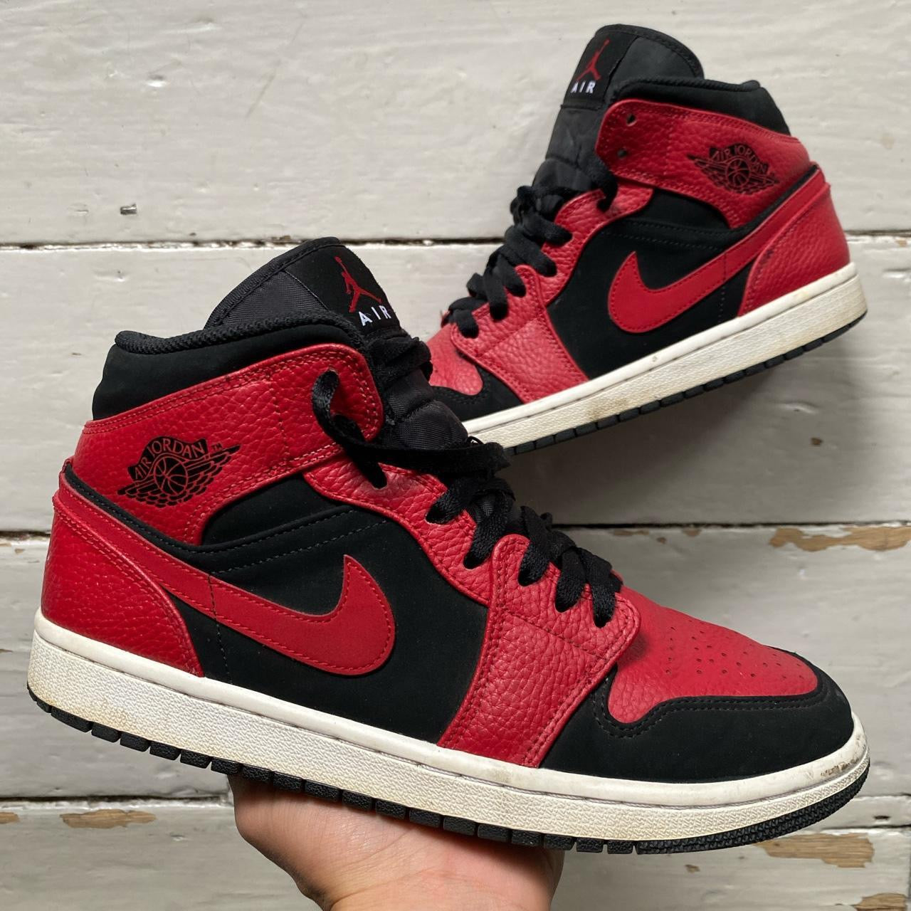 Jordan 1 Mid Reverse Bred (UK 7)