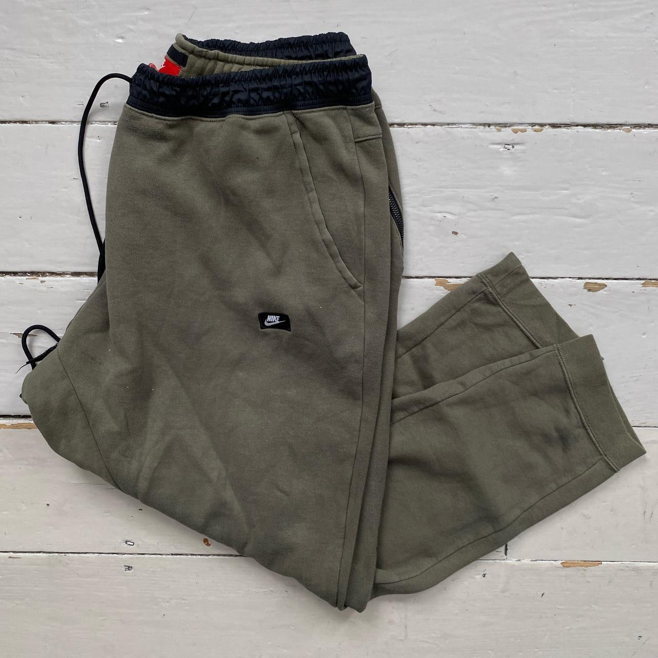 Nike Swoosh Box Logo Green Joggers (XXL)