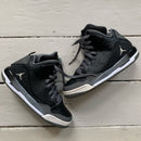 Jordan Flight Black and White (UK 6)