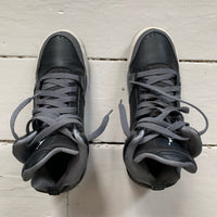 Jordan Flight Black and White (UK 6)