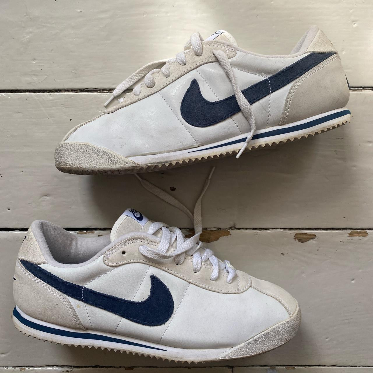 Nike Cortez Vintage 2003 (UK 9)