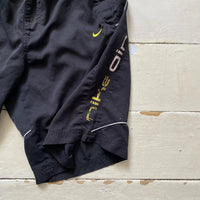 Nike Air Vintage Shorts (Large)