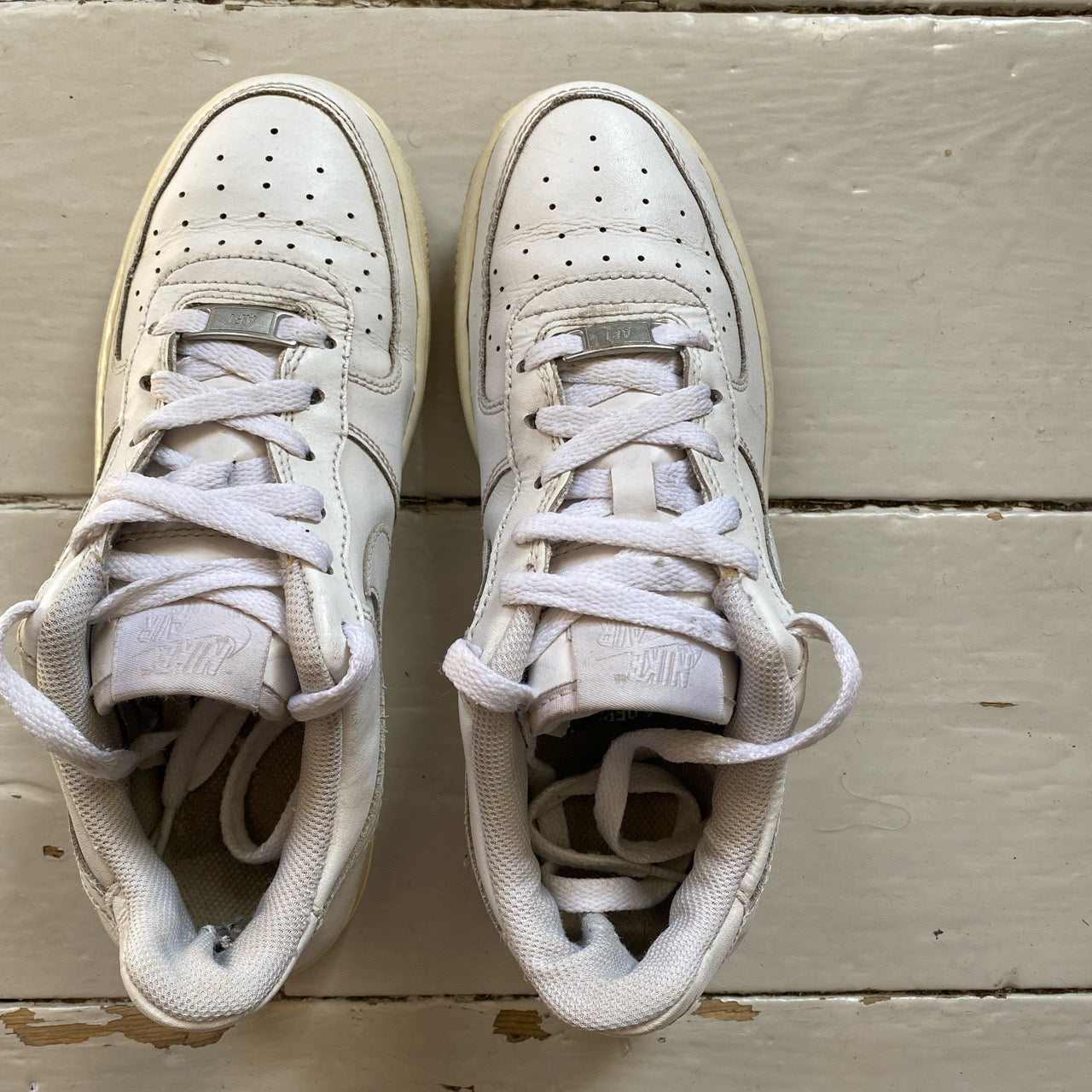 Nike Air Force 1 White (UK 5)