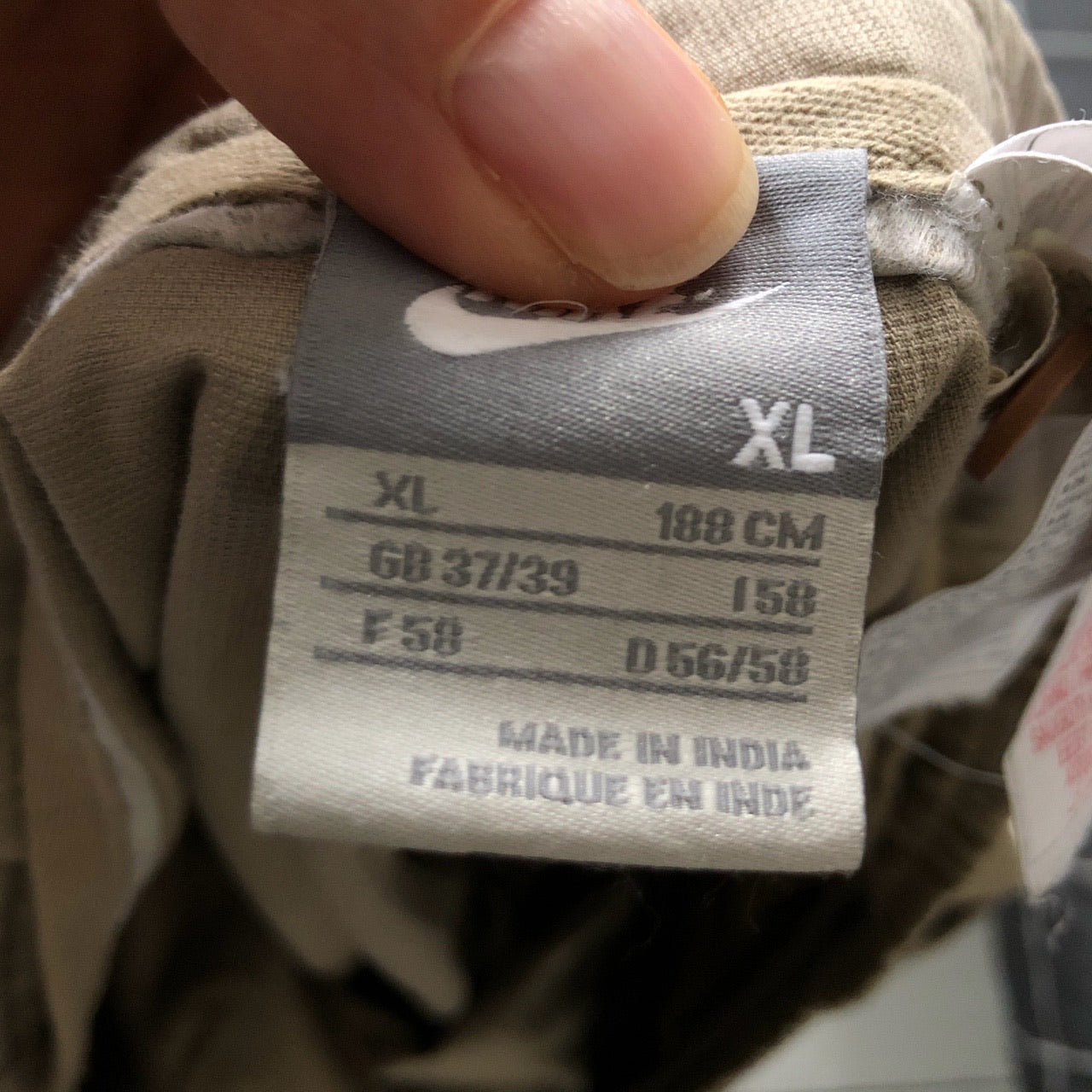 Nike Vintage Khaki Cargo Trousers (XL)