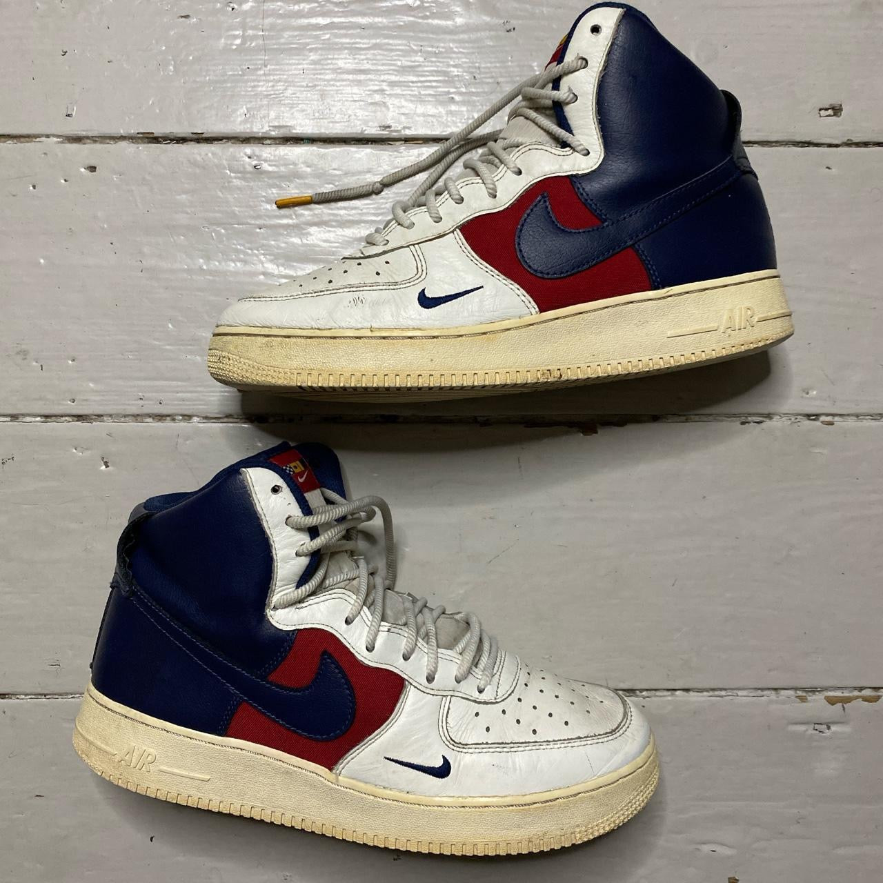 Nike Air Force 1 High (UK 9)