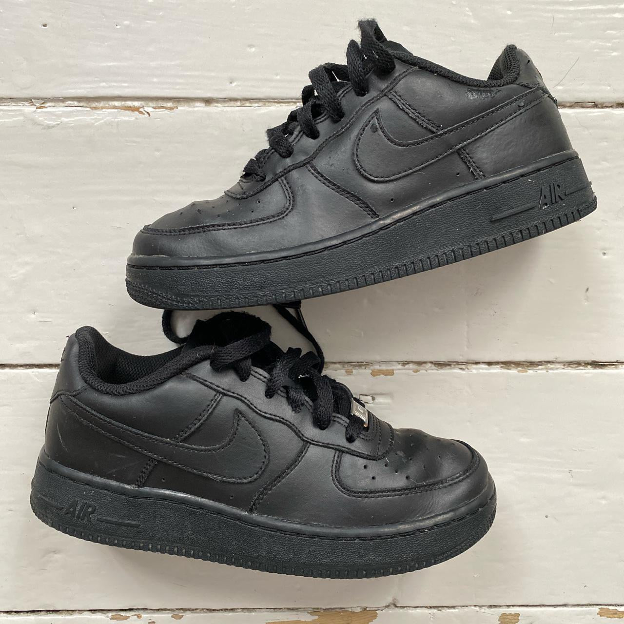 Nike Air Force 1 Black (UK 4)