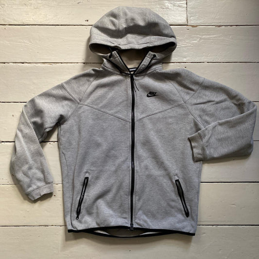 Nike Tech Fleece Grey Hoodie (Large)