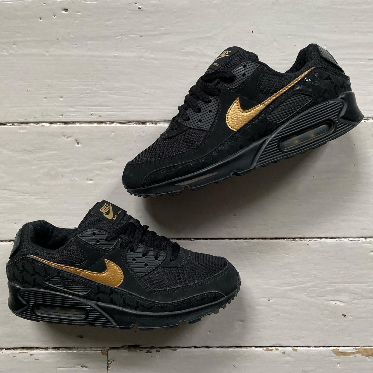 Nike Air Max 90 Black and Gold (UK 8.5)