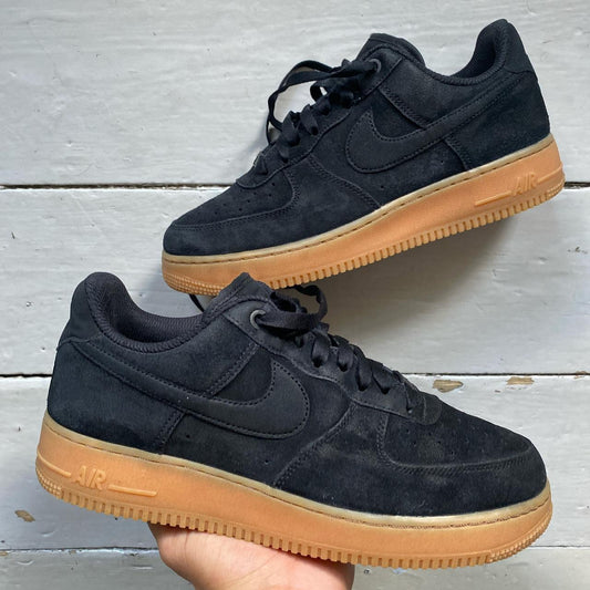 Nike Air Force 1 Black Gum (UK 8)