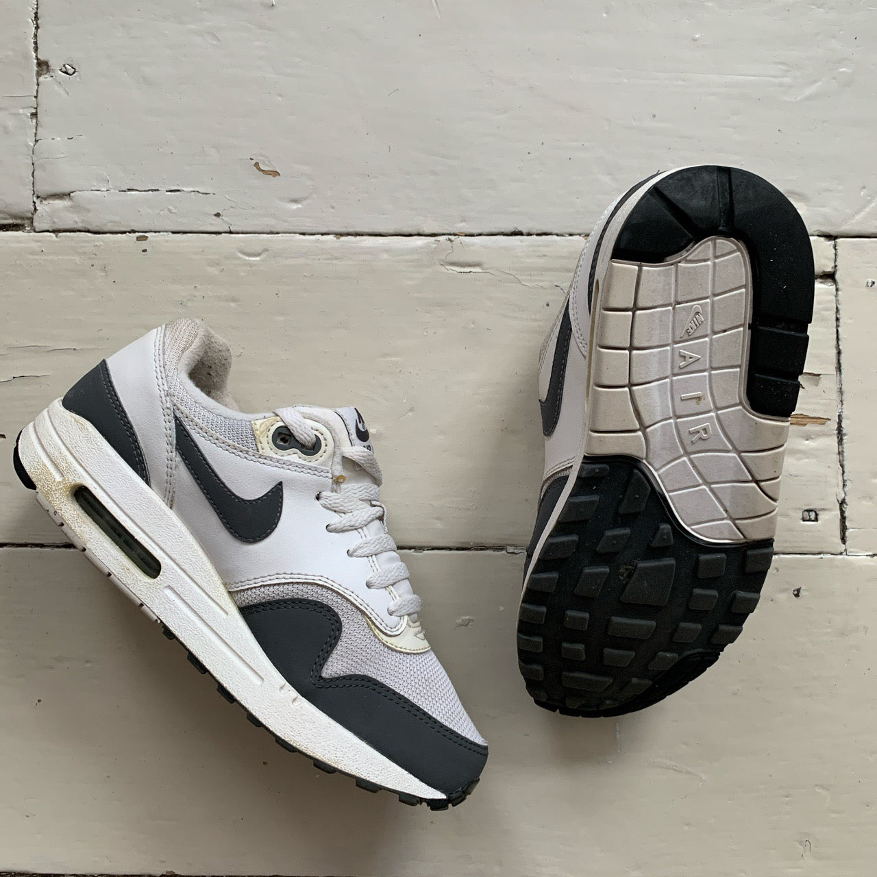 Nike Air Max 1 Grey and White (UK 4)