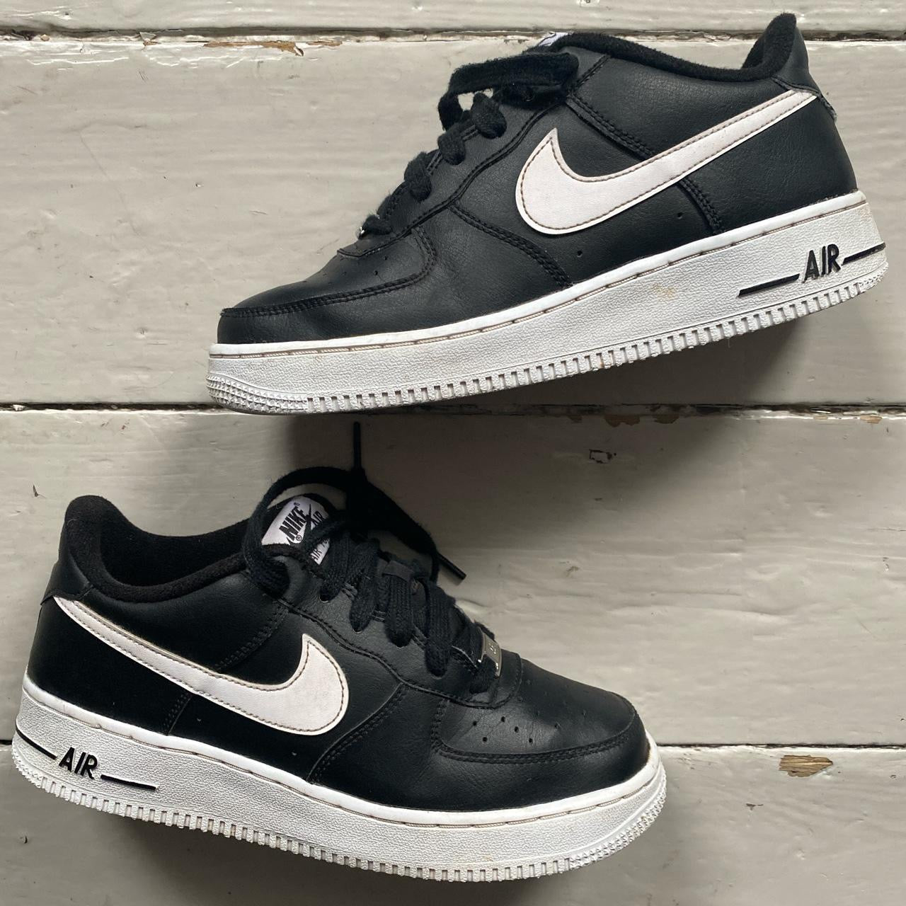 Nike Air Force 1 Black and White (UK 5.5)