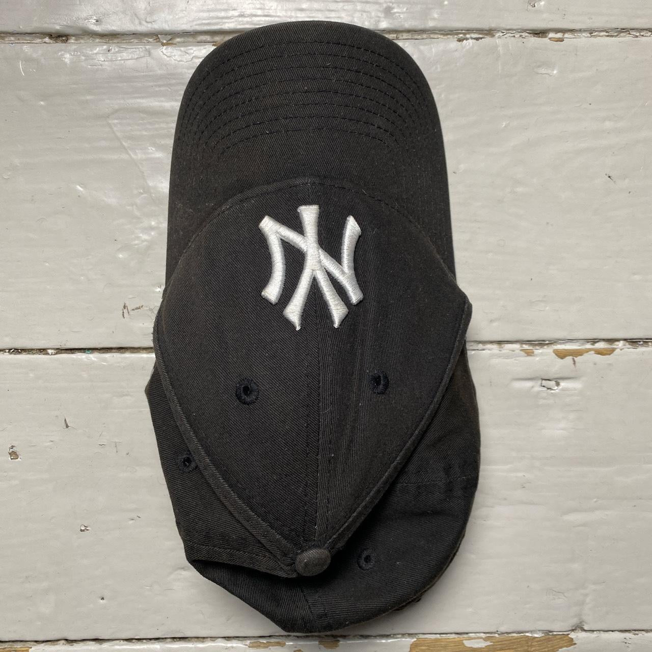 New York Yankees Black Cap
