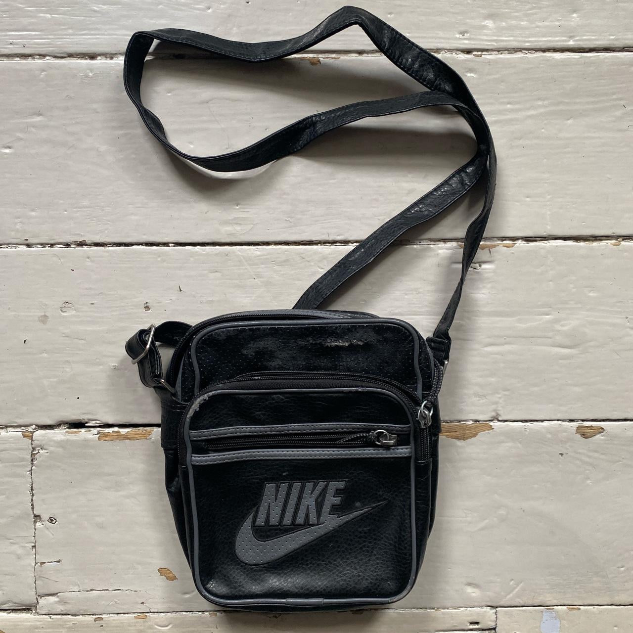 Nike Pouch Side Bag