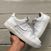 Nike Air Force 1 White (UK 8)