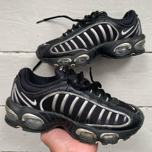 Nike Air Max Tailwind IV Black (UK 5)