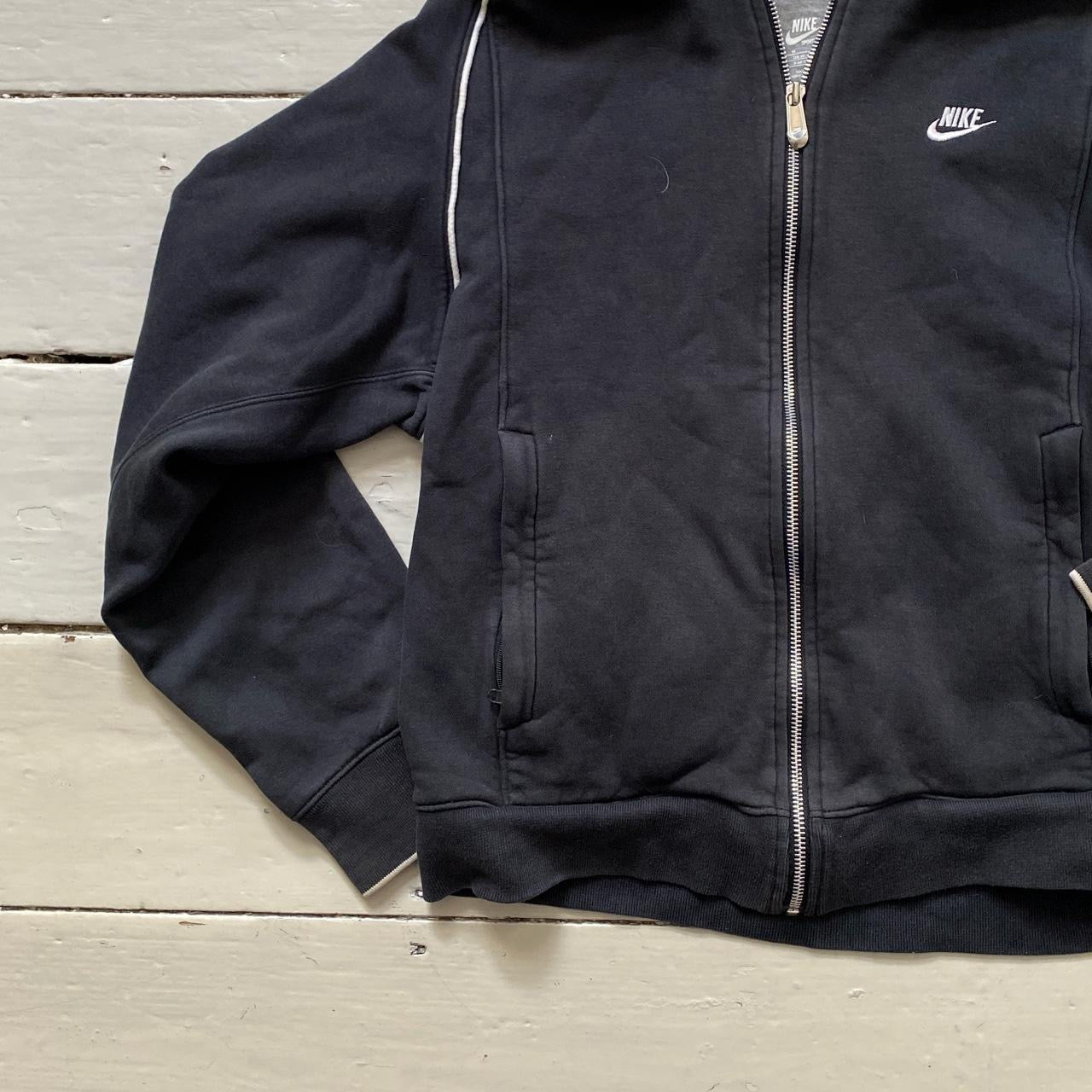 Nike Swoosh Zip Sweatshirt (Medium)