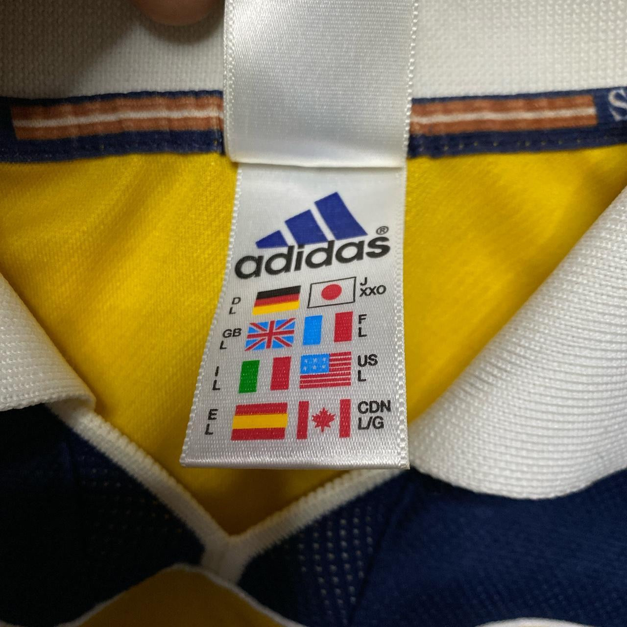 Tottenham Adidas Vintage Jersey (Large)