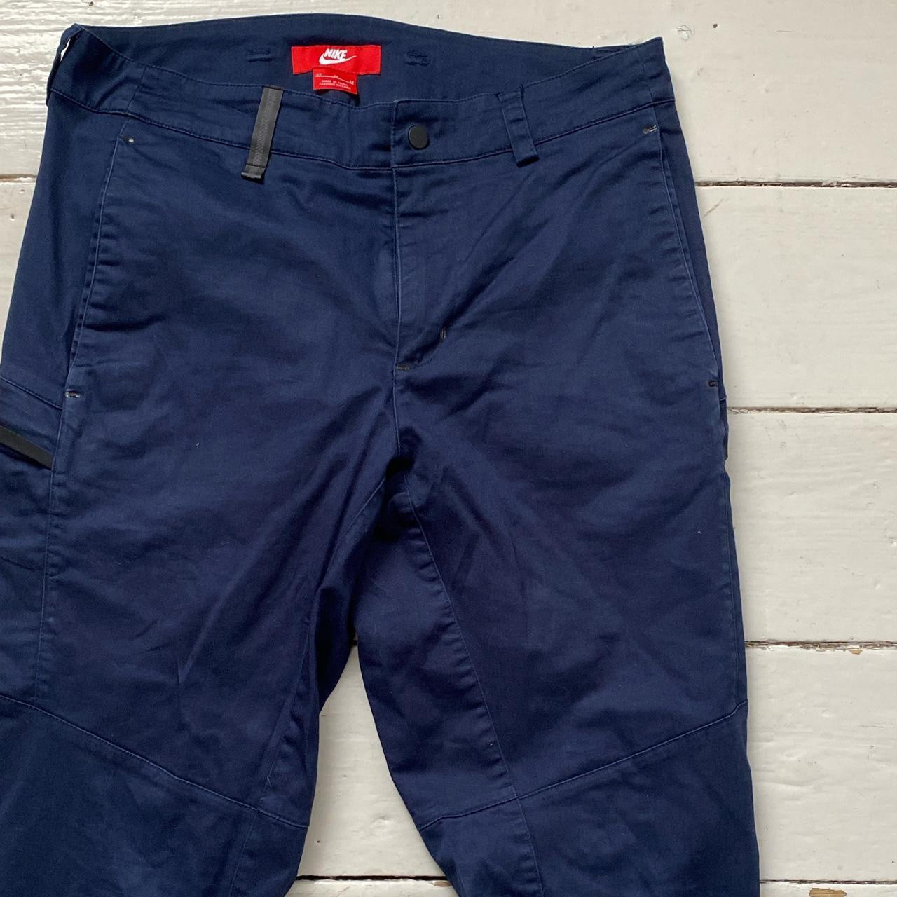 Nike Navy Cargo Slim Trousers (32/32)