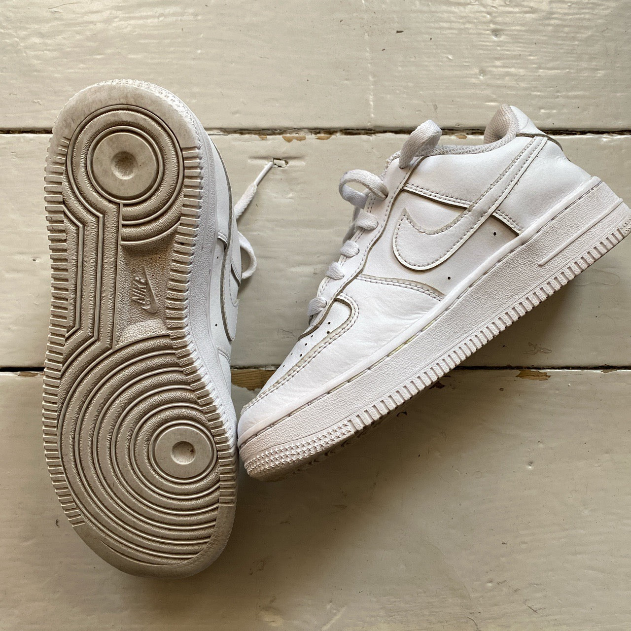 Nike Air Force 1 White (UK 4.5)