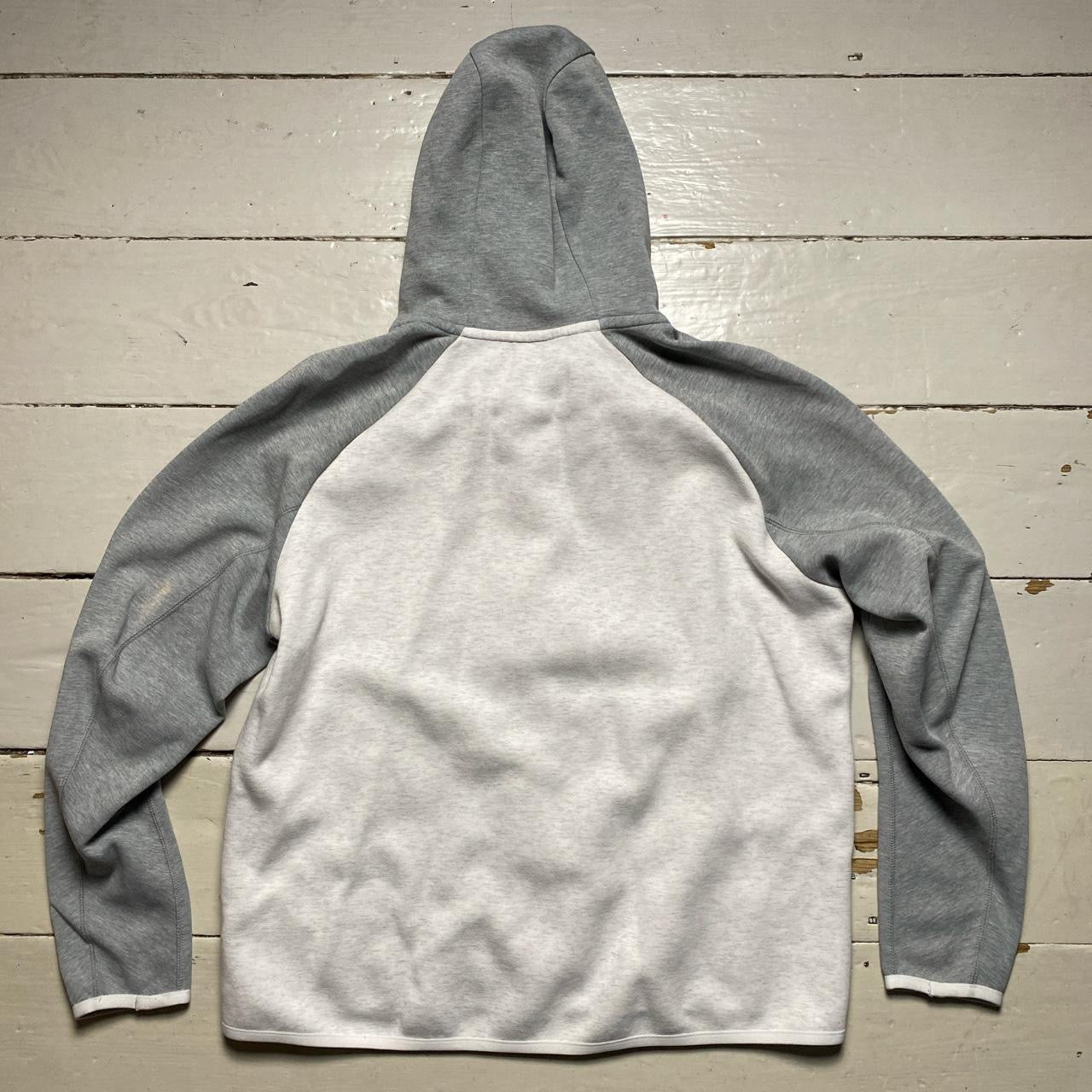 Nike Tech Fleece Old Season Grey and White (Large)