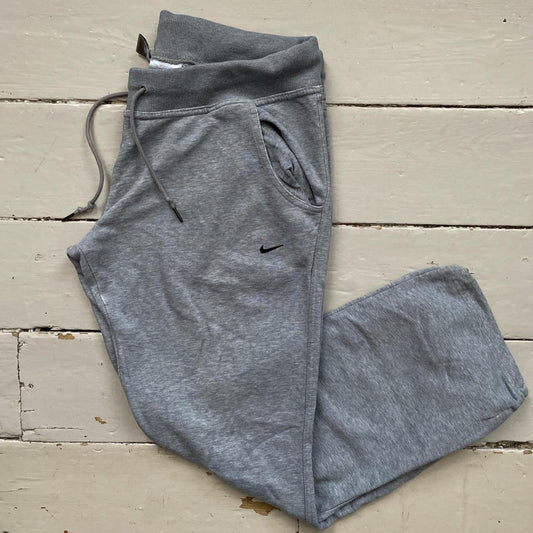 Nike Swoosh Grey Joggers (XL)