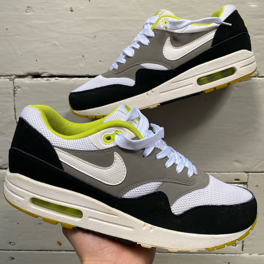 Nike Air Max 1 Neon 2013 (UK 7)