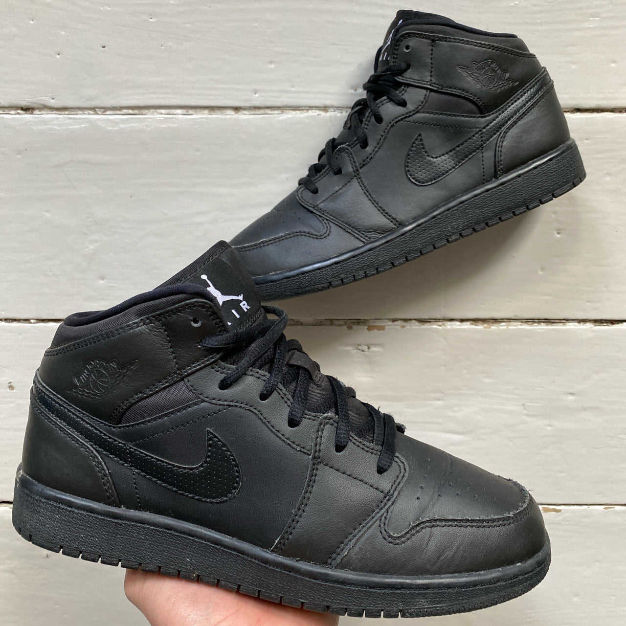 Nike Jordan 1 Mid Black (UK 5.5)