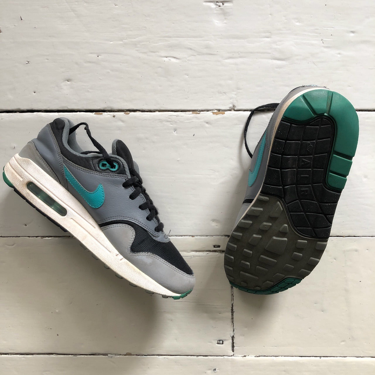 Nike Air Max 1 Grey and Turquoise (UK 5.5)