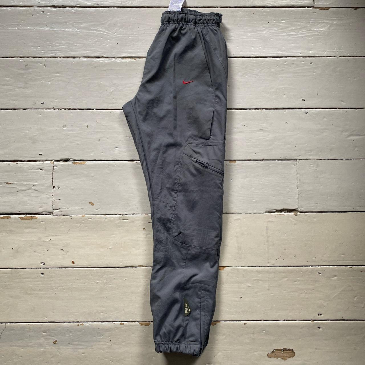Nike Air Vintage Cargo Bottoms (Small)