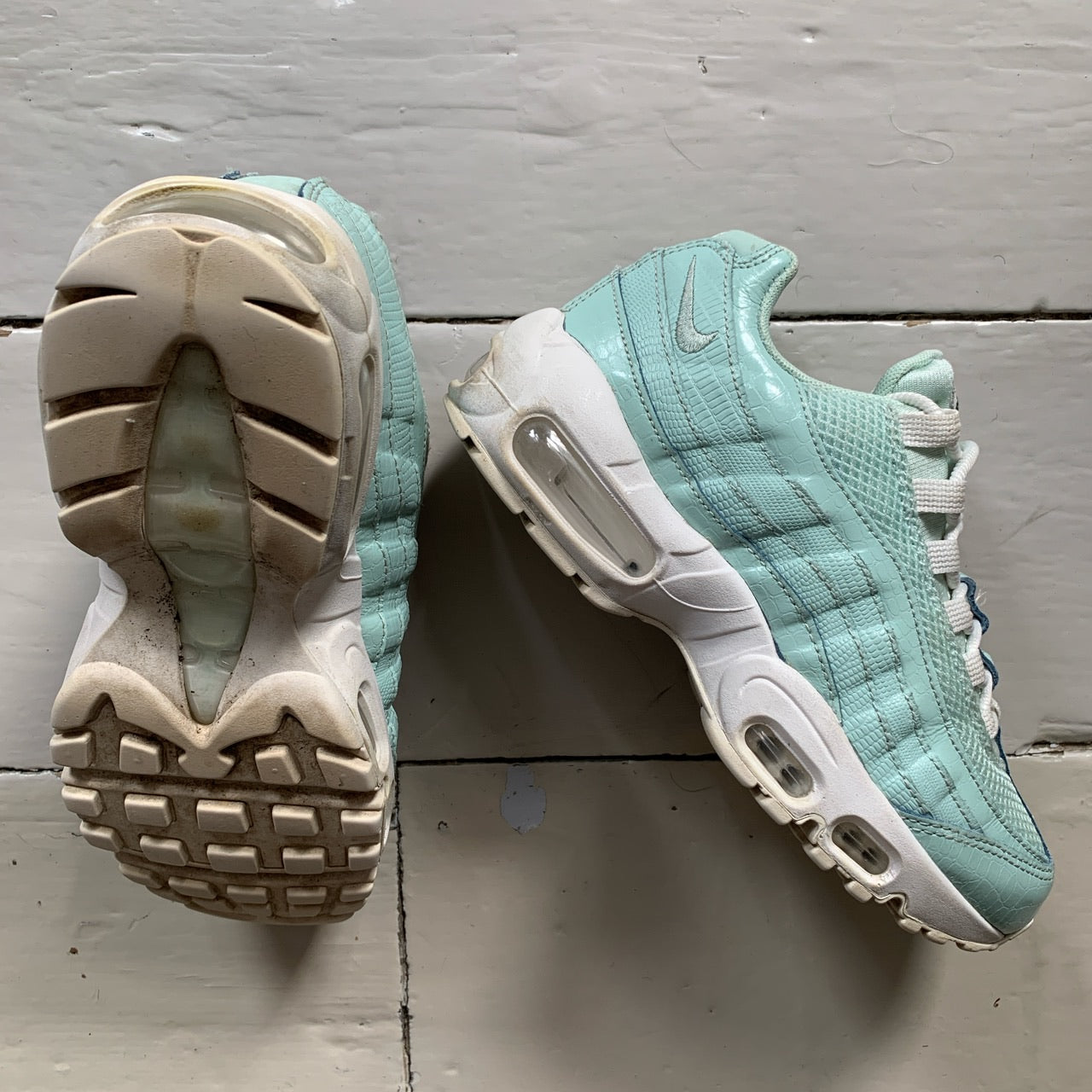 Nike Air Max 95 Turquoise (UK 4)