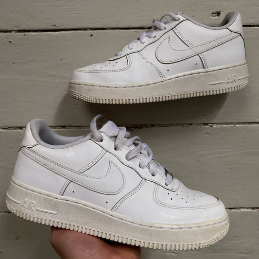 Nike Air Force 1 White (UK 5.5)