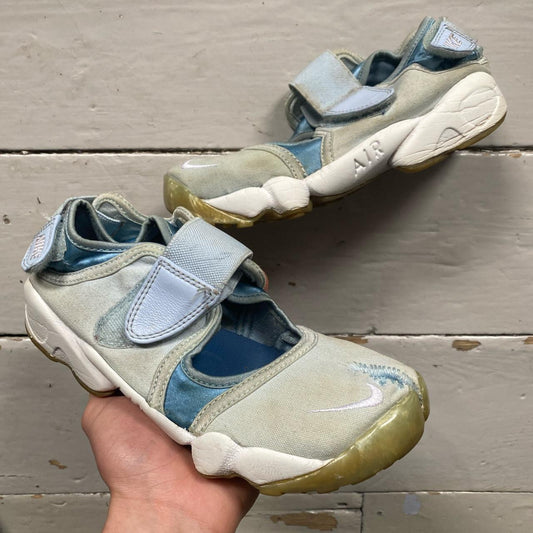 Nike Air Rift Light Blue (UK 4.5)