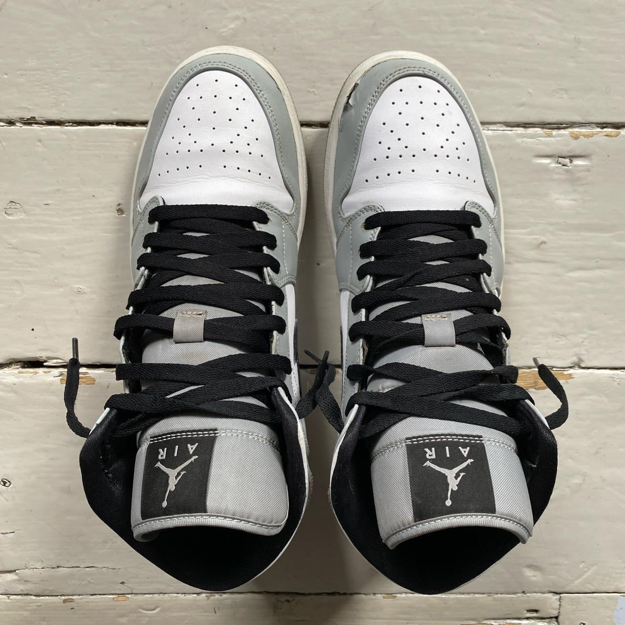 Jordan 1 Mid Smoke Grey (UK 9)