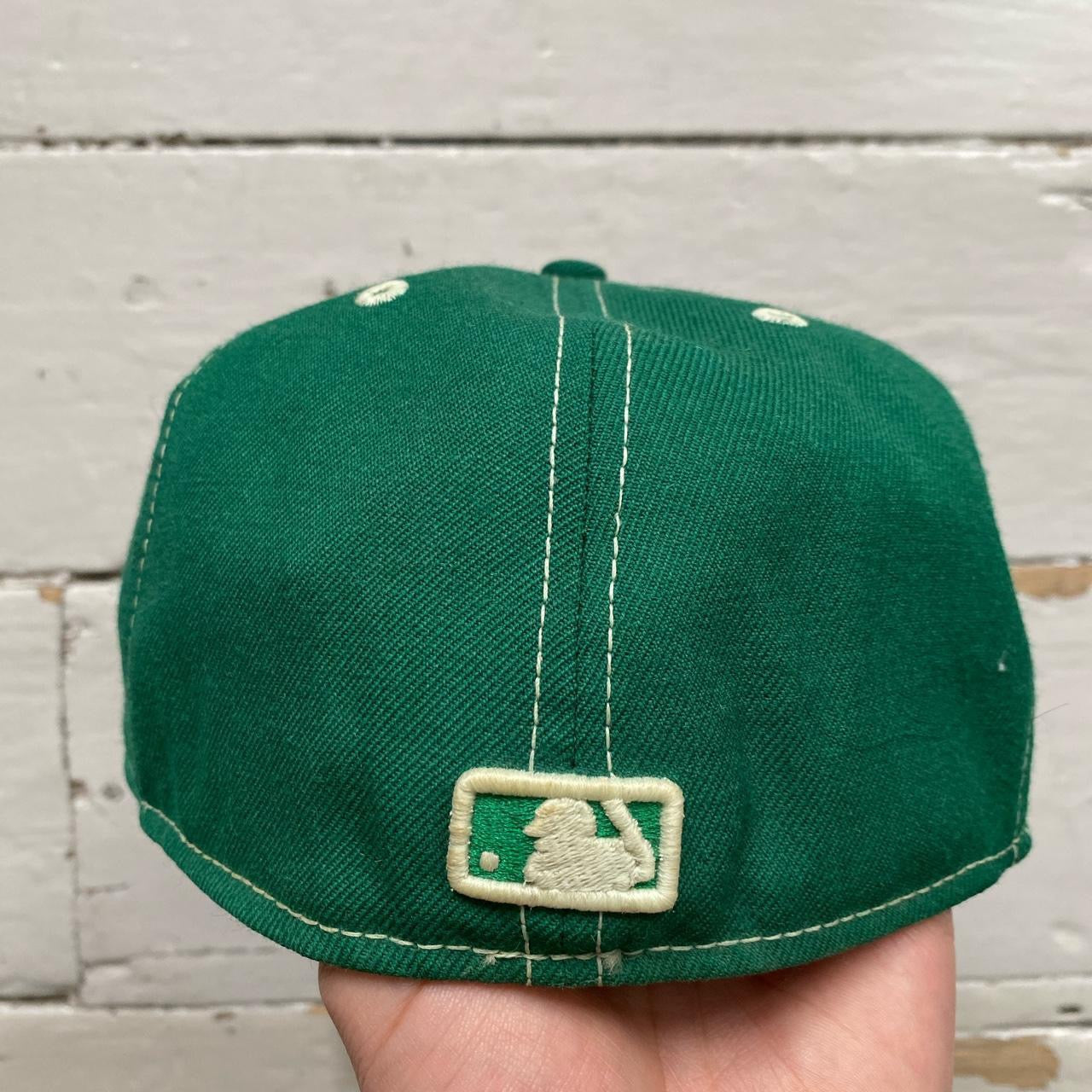 New Era New York Yankees Vintage Green Fitted Cap (7 1/8)