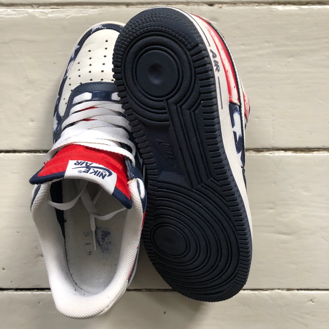 Nike Air Force 1 USA Independence (UK 7)