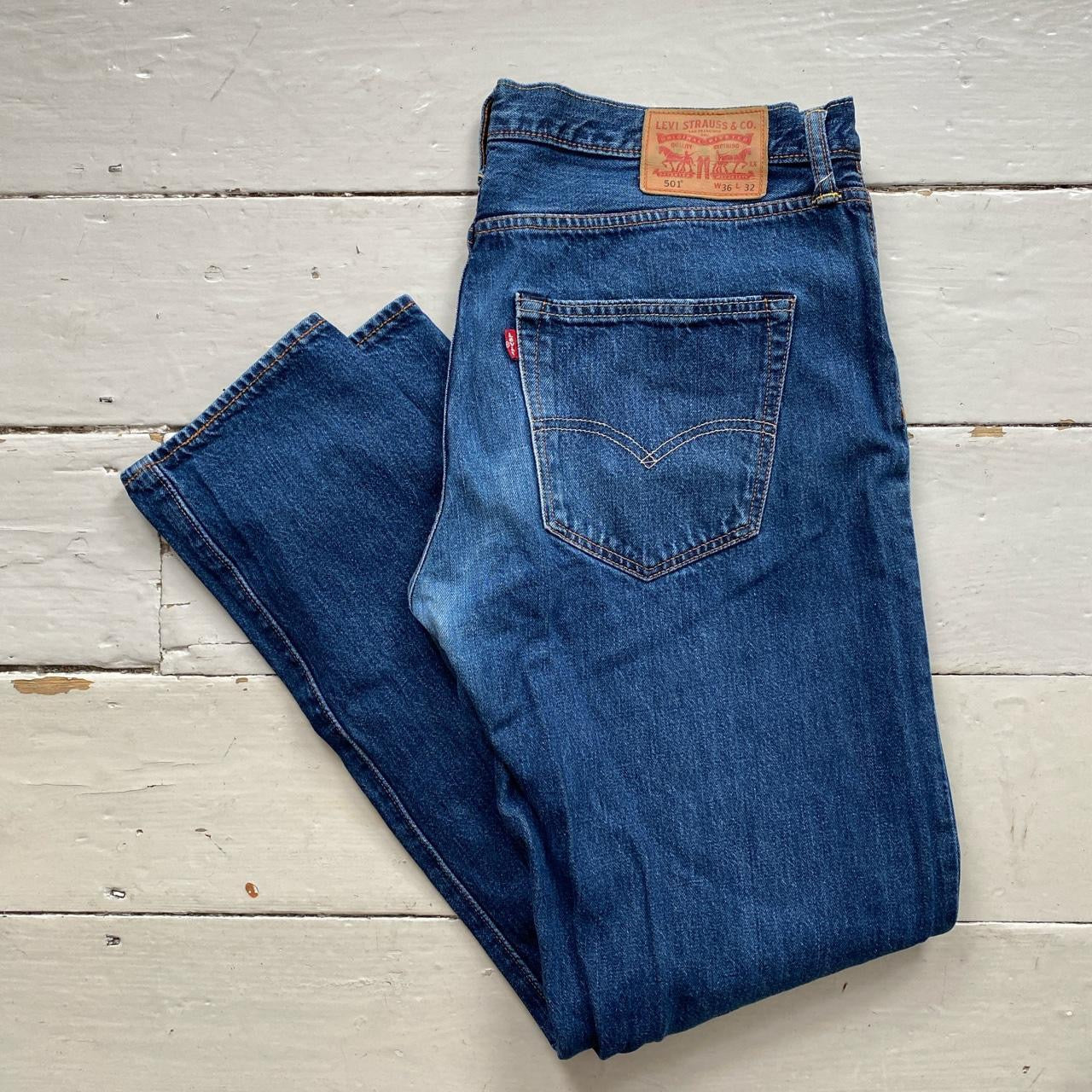 Levis 501 Dark Blue Jeans (36/32)