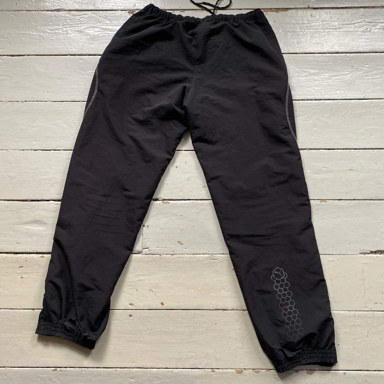 Puma Black and Grey Shell Bottoms (Large)