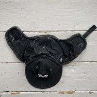 New York Yankees Black Dog Ear Fitted Cap (Size 7)