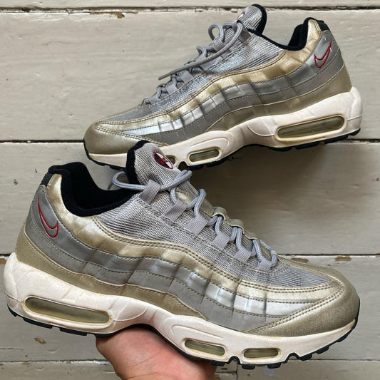 Nike Air Max 95 Silver Bullet (UK 11)