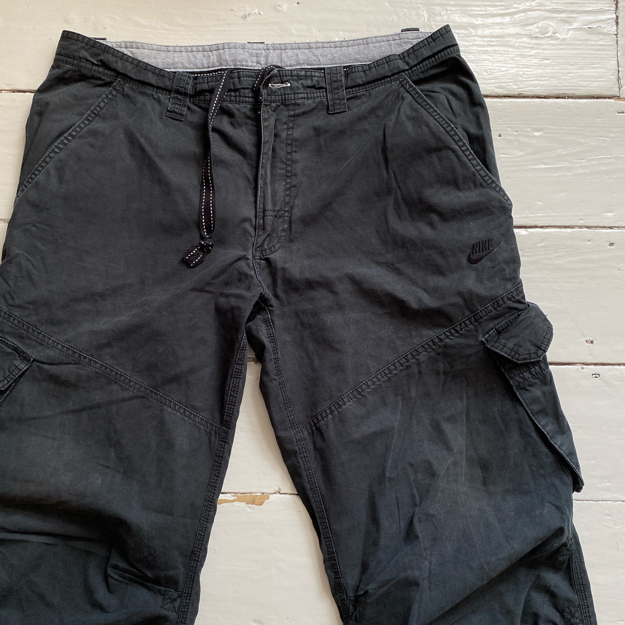 Nike Charcoal Black Cargo Trousers (W36L29)