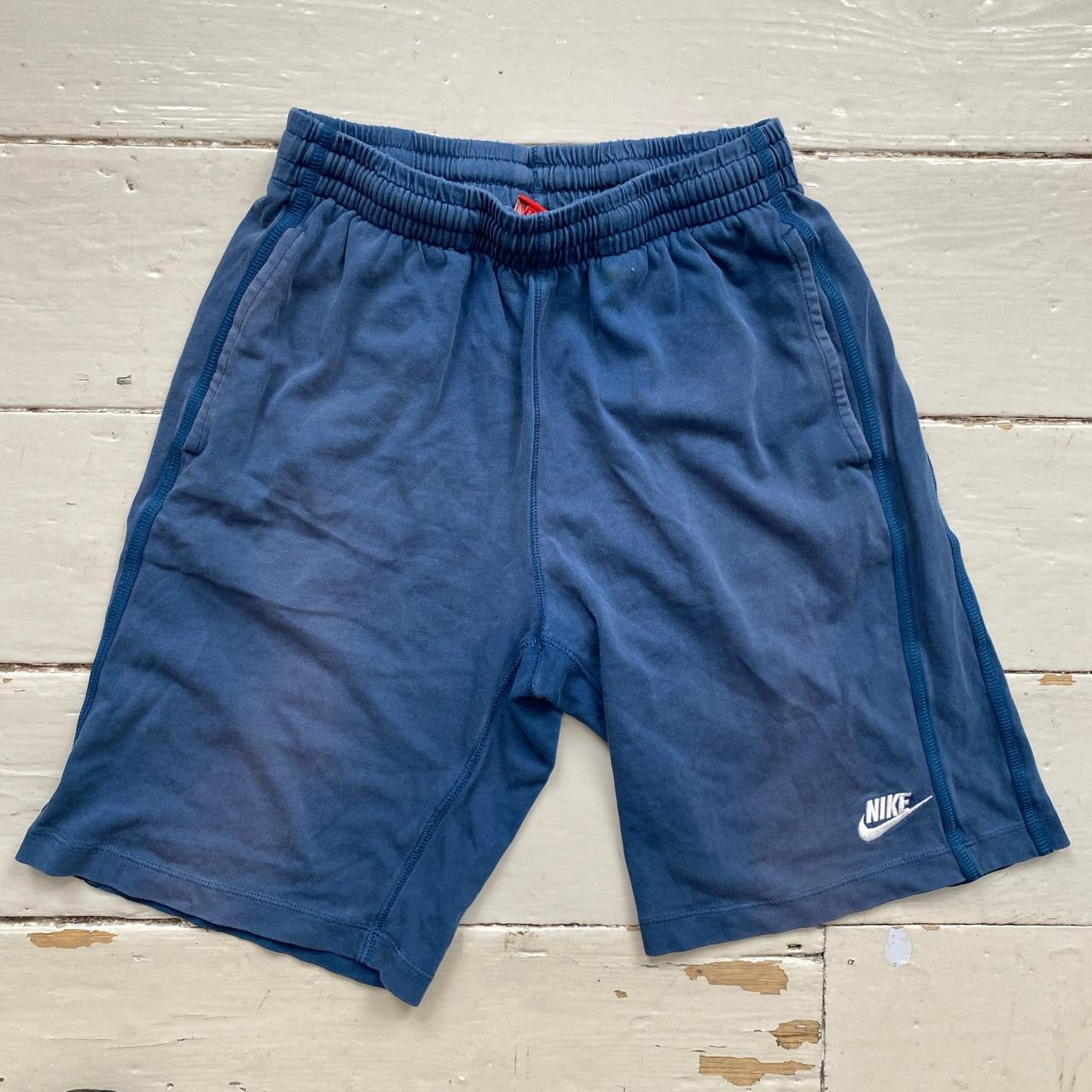 Nike Swoosh Navy Shorts (Small)