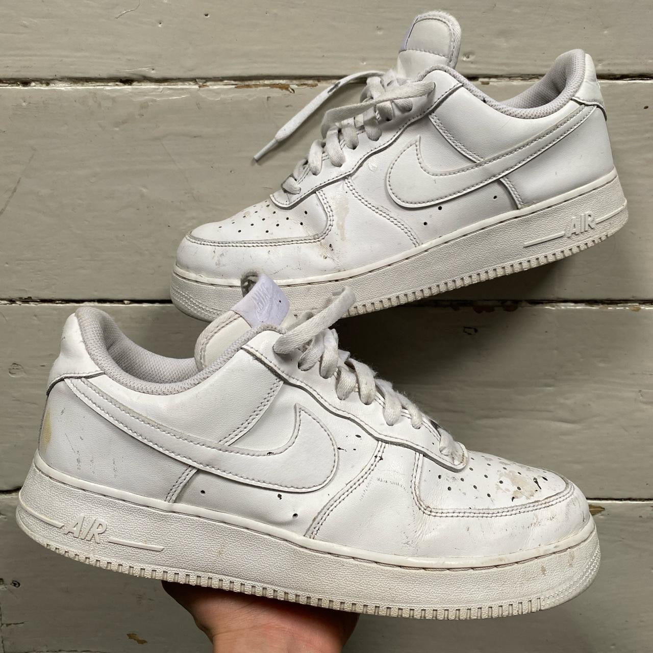 Nike Air Force 1 White (UK 9.5)