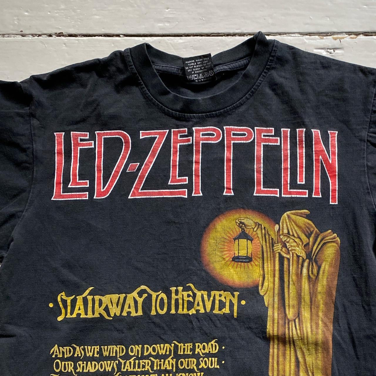 Led Zeppelin Rock T Shirt (Medium)